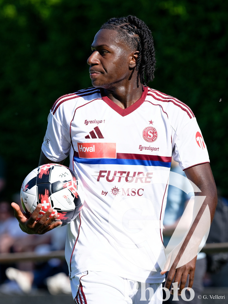 Lancy FC  v Servette FC M-21  - 1ere ligue Classic  | Geneva, Switzerland - April 25 : during the 1ere ligue Classic  match between Lancy FC  and Servette FC M-21  at Stade de Marignac on April 25 , 2026 in Geneva, Switzerland.