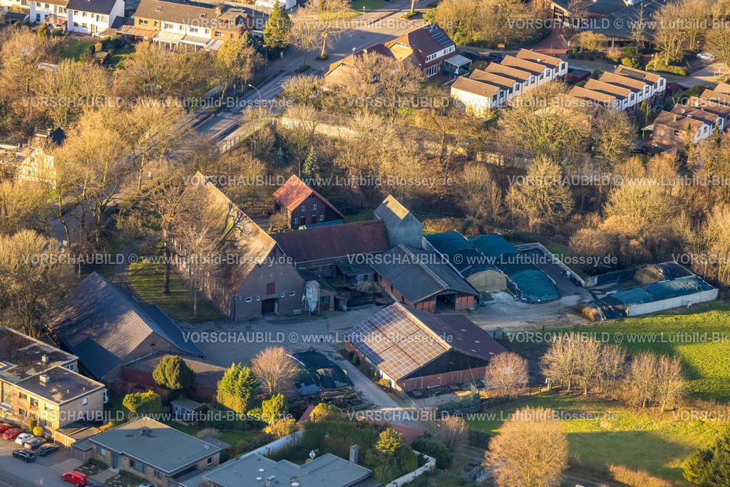 Gladbeck240108219 | Luftbild, Hegemann landwirtschaflicher Betrieb, Bülser Straße, Zweckel, Gladbeck, Ruhrgebiet, Nordrhein-Westfalen, Deutschland