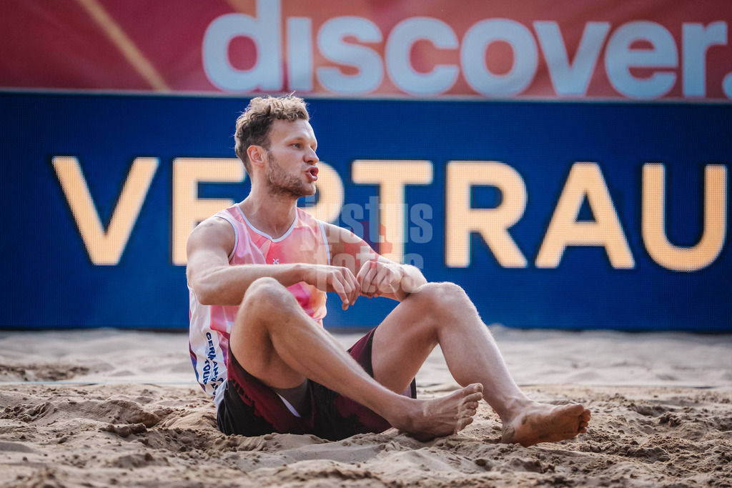 Beachvolleyball | Männer | Allianz German Beach Tour 2025 | Tourstop Düsseldorf | 17.05.2025 | Eric Stadie-Seeber ärgert sich