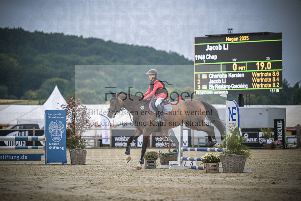 DOS_1046 | Entdecke hochwertige Reitturnierfotos von Foto Oger. Professionell, emotional und authentisch – jetzt Lieblingsmomente im Shop bestellen.Deutschlandweite Turnierfotografie. - Realisiert mit Pictrs.com