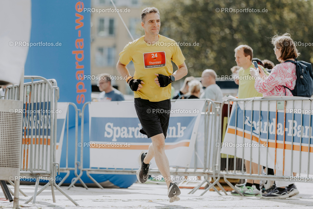 240825_Treppenlauf-75 | Professionelle Fotos Ihrer Laufsportveranstaltung.