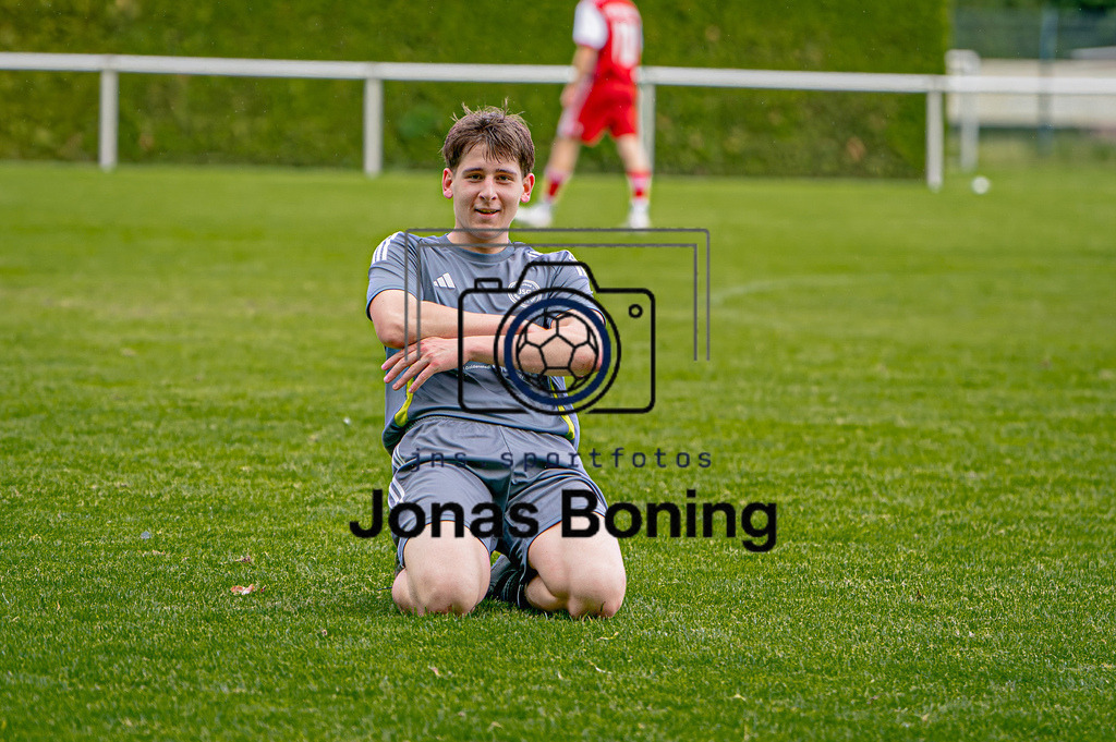 MEISTERVILABÜ0040 | jns.sportfotos - Realisiert mit Pictrs.com