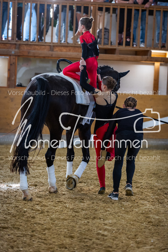 GS-NS-066 | MomenTaufnahmen Pferdesportfotos