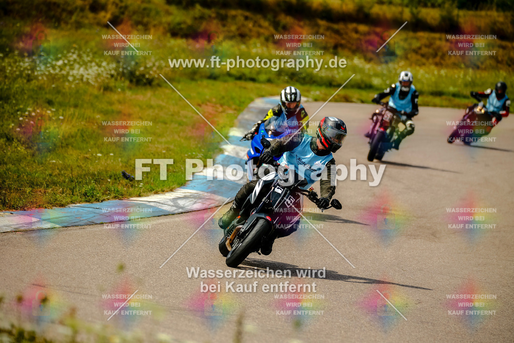 Chambley Juli-2949 | Hier findet Ihr Bilder von Touristenfahrten auf der Nürburgring Nordschleife oder von anderen Veranstaltungen die ich besucht habe. Viel Spass beim Durch Schauen 