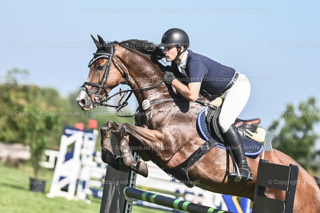 20230908_21_Punktespringen_M_0106 | equistock