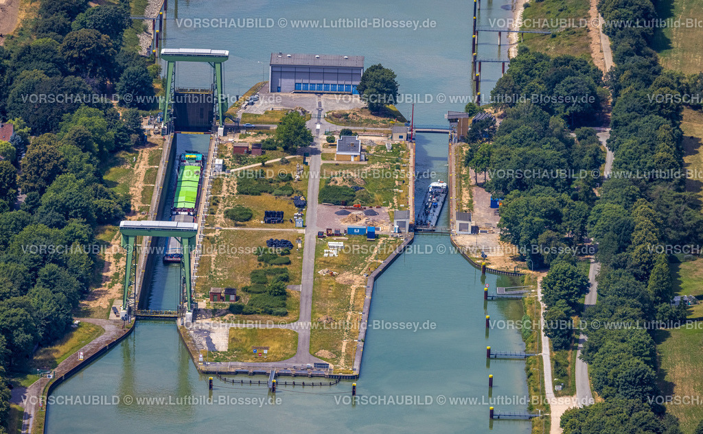 Voerde220703097 | Luftbild, Schleuse Friedrichsfeld, Wesel-Datteln-Kanal, Emmelsum, Voerde, Ruhrgebiet, Nordrhein-Westfalen, Deutschland