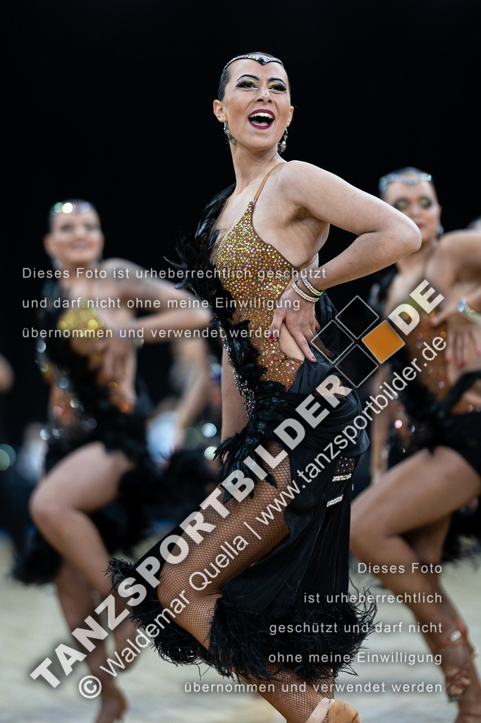 20230226-10588 | Hier finden Sie Tanz Bilder vom Latein und Standard Formationen tanzen. Sportbilder vom Tanzsport. Schöne Fotos und von Weltmeisterschaft, Europameisterschaft, Bundesliga, Regionalliga, Oberliga und Landesliga sowie von GOC Stuttgart, DanceComp, WM Bremen
