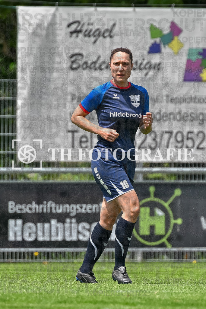 GER, FC Hauingen - SV Waldhaus, Frauen-Fussball, Rothaus Bezirkpokal, Finale, Saison 2024/2025, 29.05.2025 | Larissa Zimmermann (FC Hauingen, #10)GER, FC Hauingen - SV Waldhaus, Frauen-Fussball, Rothaus Bezirkpokal, Finale, Saison 2024/2025, 29.05.2025Foto: TH Fotografie/Thomas Hess