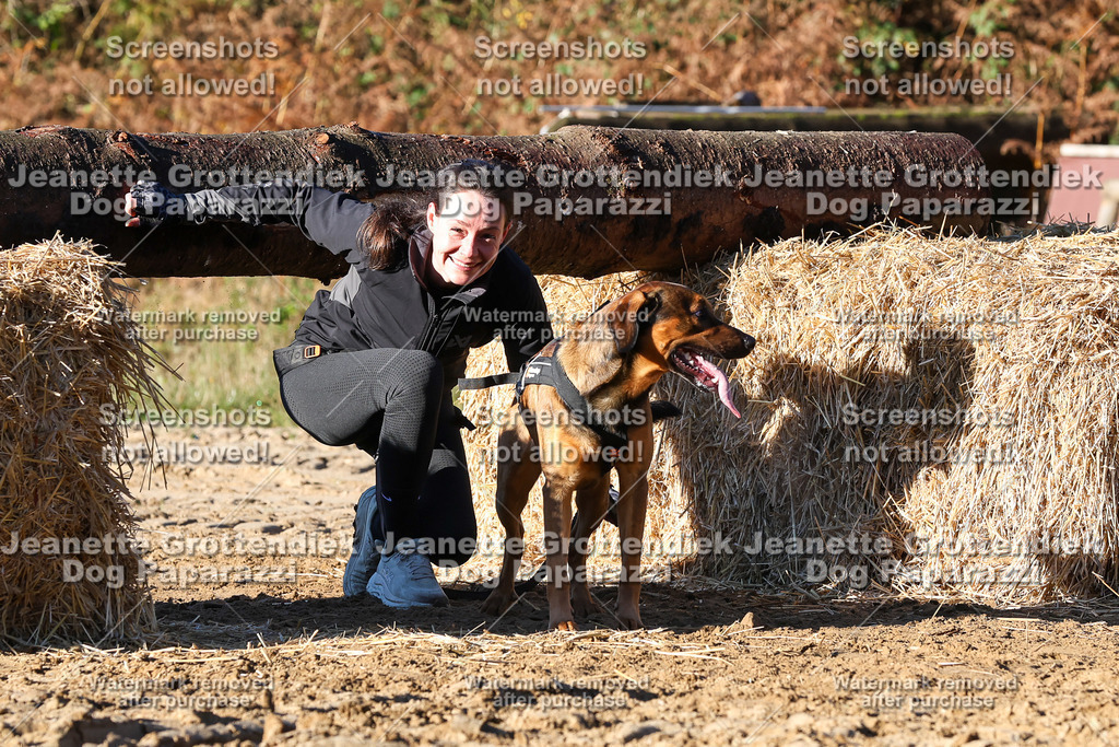 Dog Paparazzi - Strongdog 10-25-1451 | Dog Paparazzi Jeanette Grottendiek Fotografie & Videografie - Realisiert mit Pictrs.com