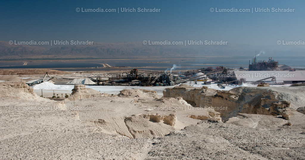 10972-10220 - Fabrik am Toten Meer | max. Bildgröße A3 | 300dpi - Realisiert mit Pictrs.com