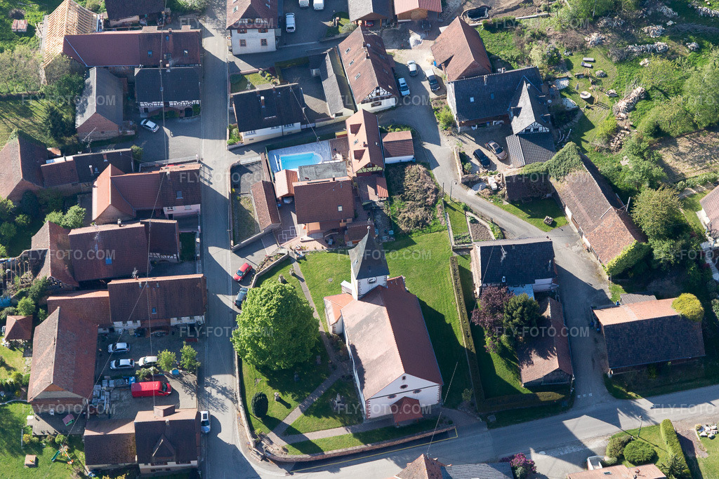 Aerial view: View of the town in Cleebourg in the state Bas-Rhin, France.Photo: IMG_099315.jpg taken on 04/30/2017 by Werner Riehm/FLY-FOTO.comResolution of the original: 5472 x 3648 px