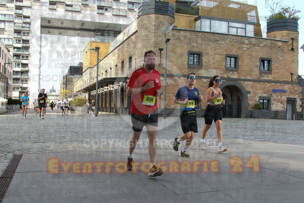 250920_1500_EV4_7852 | Sportfotografie im Rhein-Sieg Kreis, Köln, Bonn, NRW, Rheinland Pfalz, Hessen, etc. Unser Tätigkeitsfeld umfasst den Laufsport vom Volkslauf über den Marathon, Duathlon, Triathon bis zum Ultralauf wie Kölnpfad Ultra oder Schindertrail.