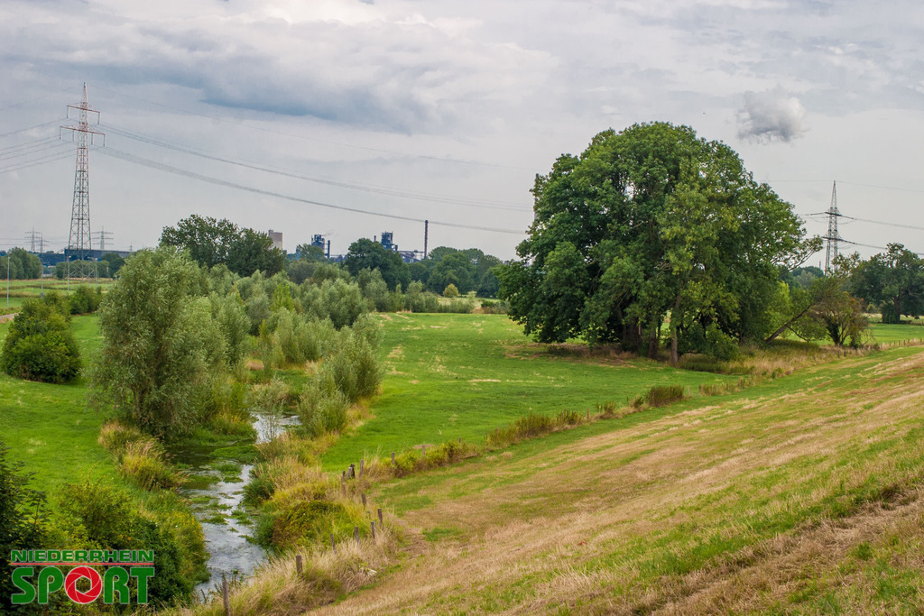 Orsoy_290722_07 | Bildergalerie von Sport-Ereignissen aber auch von weiteren spannenden Dingen - nicht nur vom Niederrhein. In Anlehnung an den bekannten Spruch von Hanns Dieter Hüsch heißt das Motto: "Niederrhein ist überall".  - Realisiert mit Pictrs.com