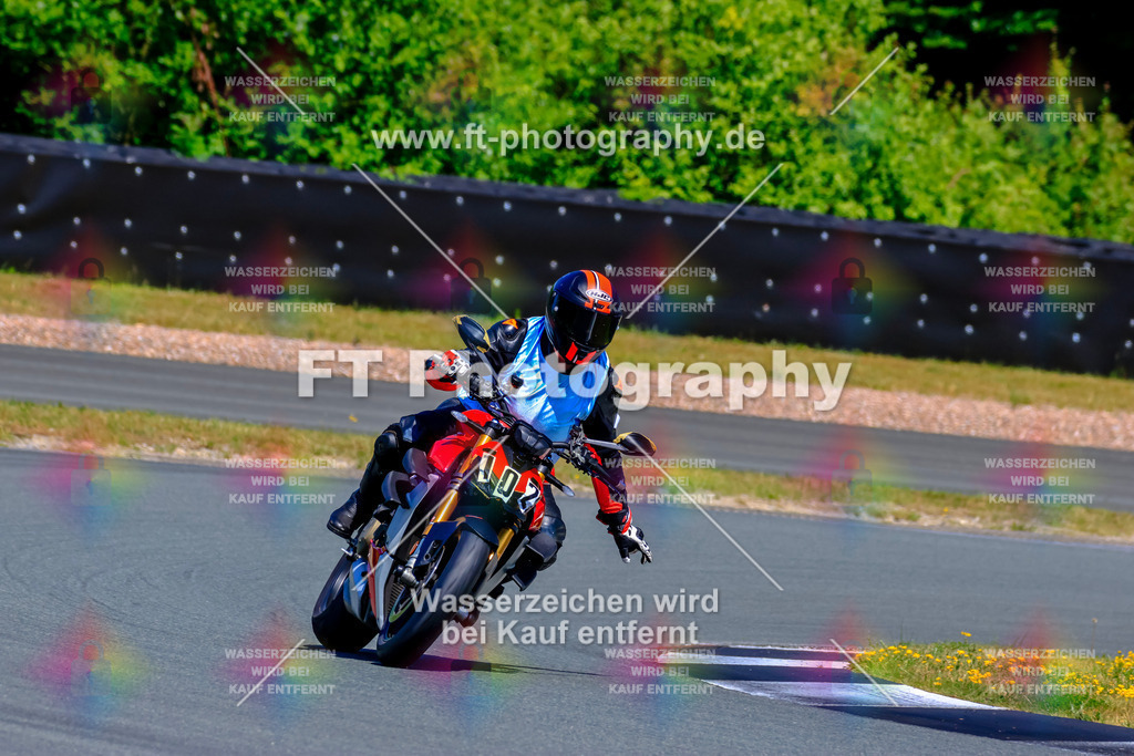 _TCM6508 | Hier findet Ihr Bilder von Touristenfahrten auf der Nürburgring Nordschleife oder von anderen Veranstaltungen die ich besucht habe. Viel Spass beim Durch Schauen 