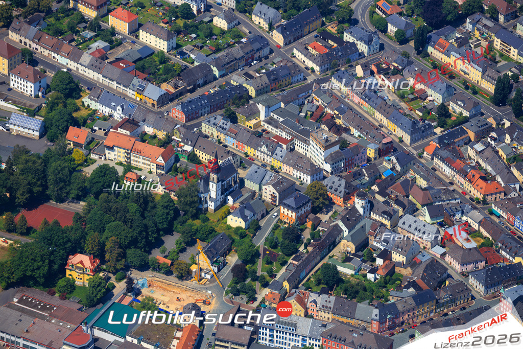 Die Luftaufnahme der Stadt Wunsiedel wurde vom UL-Flugzeug heraus erstellt ( keine Drohne )- hohe Auflösung für beste Qualität
