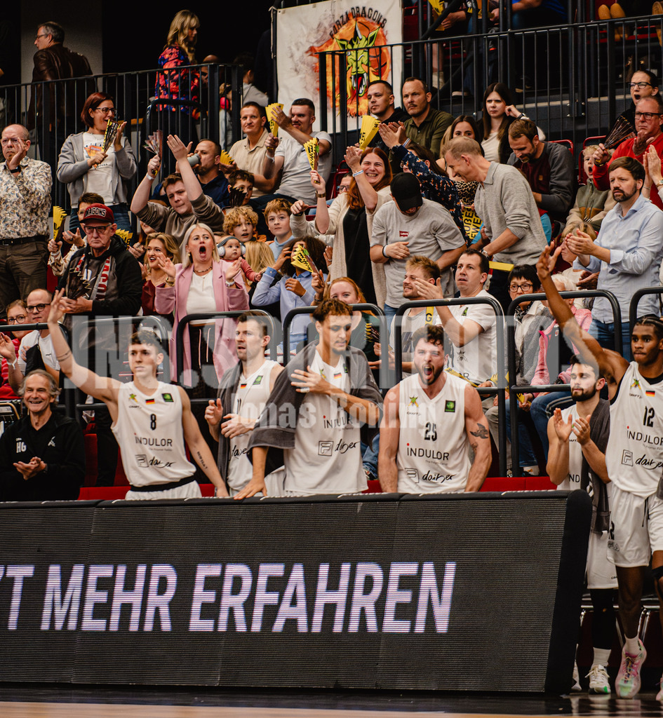 Dragons-28 | jns.sportfotos - Realisiert mit Pictrs.com