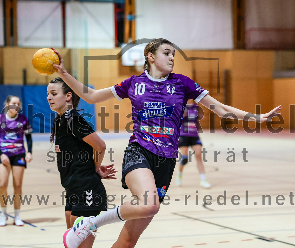 2024-01-27_037_SpVgg_Altenerding_gegen_HSG_Schwab-kirchen | Erding, Deutschland, 27.01.2024:
Handball, Bezirksoberliga Frauen Altbayern 2023 / 2024, 12. Spieltag, SpVgg Altenerding gegen HSG Schwab/kirchen, Endergebnis: 39:28

Greta Felbinger (SpVgg Altenerding, #10)

Foto: Christian Riedel / fotografie-riedel.net