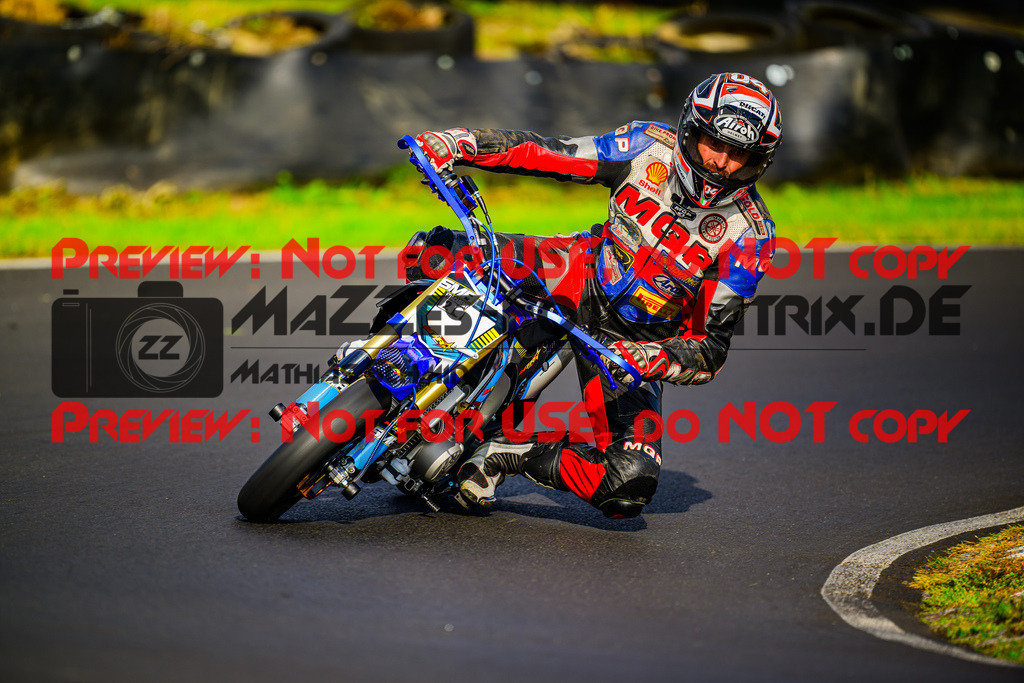 MaZZes_FotoMatrix_240917_6007705_7194 | 6_SBK