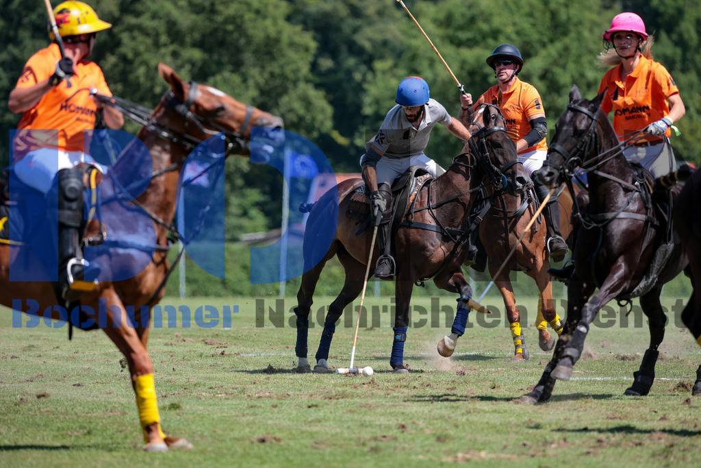 20. Polopicknick Muenster {date} -  | {headline}(Foto: Sebastian Sendlak / BOND) - Realisiert mit Pictrs.com