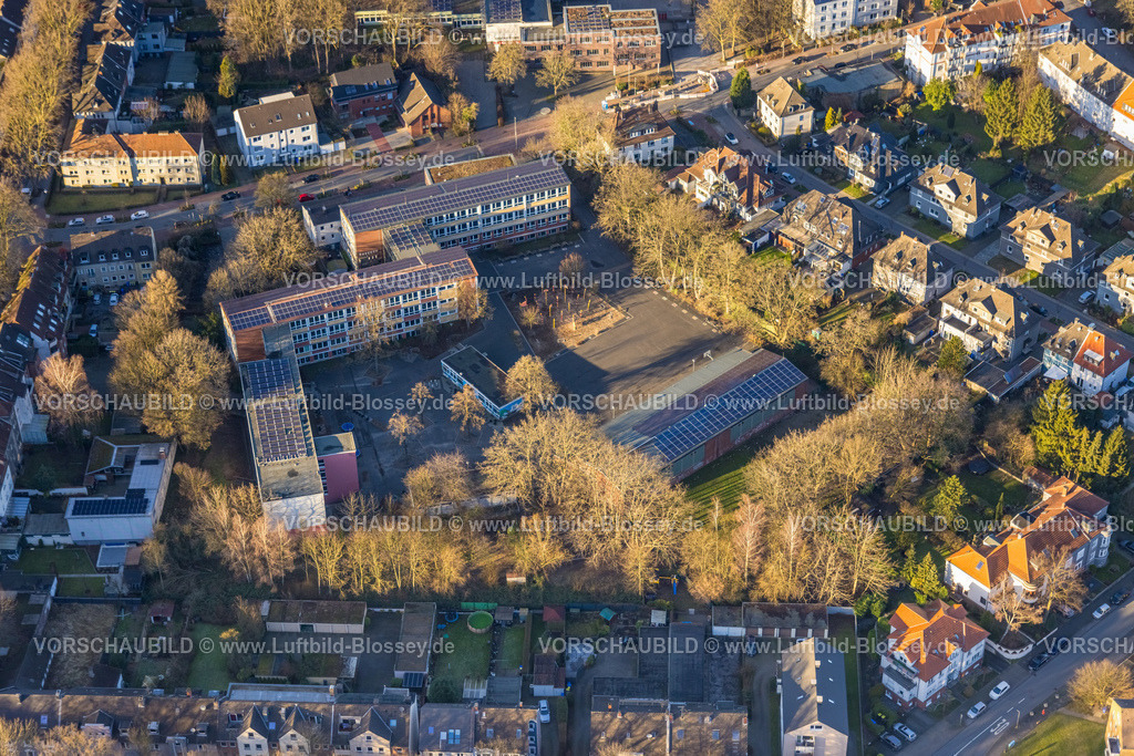 Gladbeck240108176 | Luftbild, Anne-Frank-Realschule AFR mit Solardach, Gladbeck, Ruhrgebiet, Nordrhein-Westfalen, Deutschland