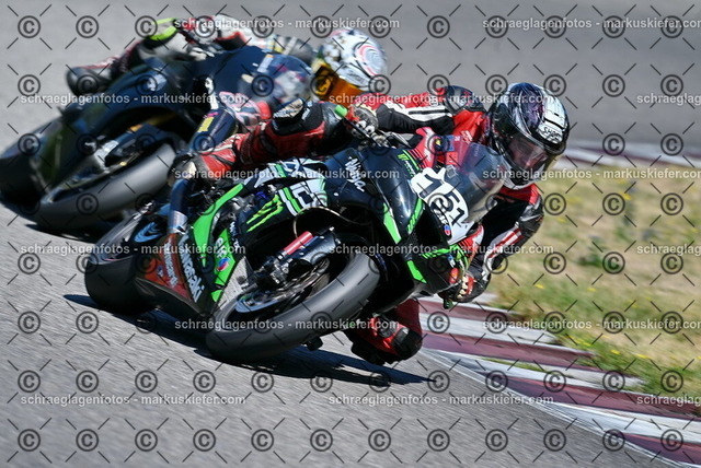 26bt04-0317 | markuskiefer.com - Realisiert mit Pictrs.com