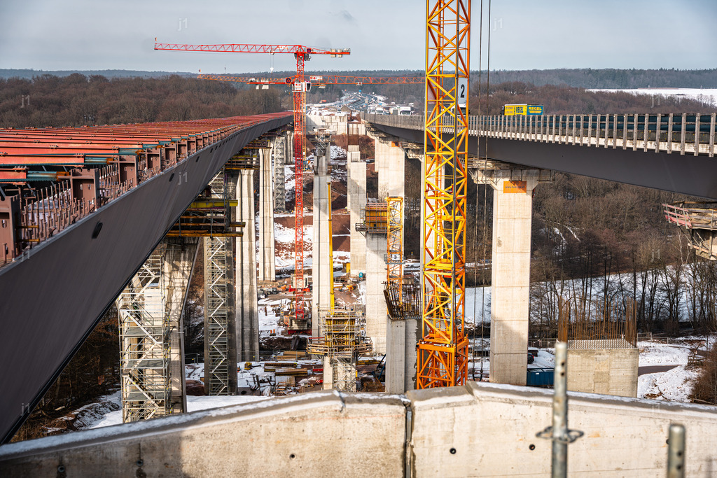 2026-02-04_Oberthulba_016 | Luftbild, Drohne, Multicopter, Bayern, Luftbilder, Luftbildshop, Jan R. Schäfer, aerialphotography, Abzüge, Luftaufnahmen, J1-Luftbild, J1-Fotografie und Luftbildservice, Würzburg, fineart, Abzüge, Drucke, Glasdruck - Realisiert mit Pictrs.com