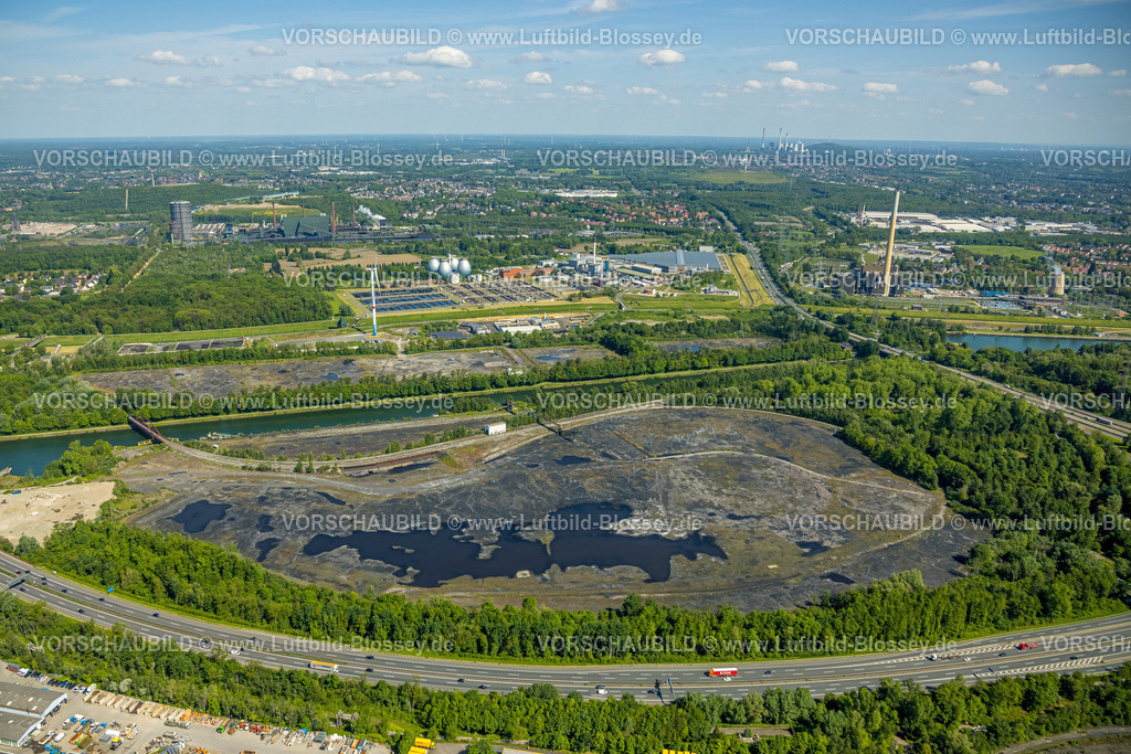 Bottrop230509353 | Luftbild, Kohlenlager am Rhein-Herne-Kanal, Sturmshof, Emschergenossenschaft Klärwerk Bottrop, Vogelheim, Essen, Ruhrgebiet, Nordrhein-Westfalen, Deutschland