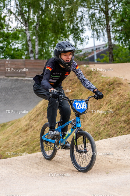 BayBMX2026-04934 | Fotogalerie von Thomas Dettweiler mit Eventbildern und lizenzfreien Fotos. Perfekt als Wandbild, für Büro, Website oder private Nutzung. - Realisiert mit Pictrs.com
