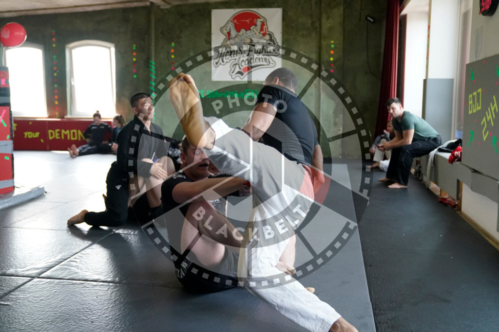 20240413PBB5020 | Fighters compete during the Grapplethon 24hours of rolling for a reason in Hamburg, Germany, on April 13, 2024.