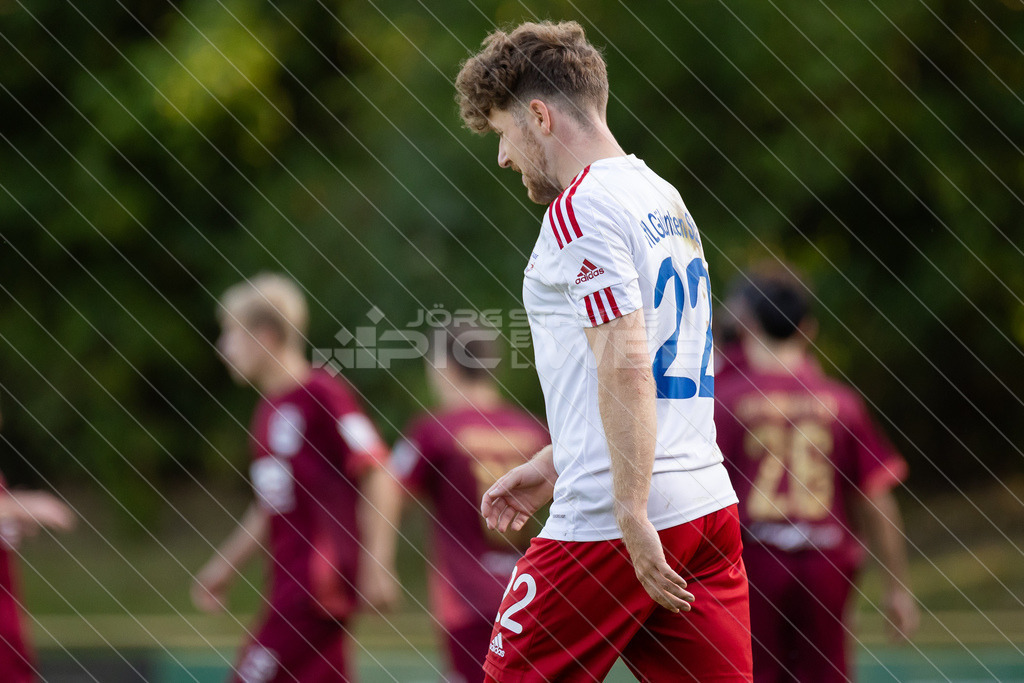 20250928_Picselweb-Fotografie_1R3_2781 | Spielszenen aus dem Spiel VfL Güldenstern Stade - Rotenburger SV. Ergebnis 0:3 - Realisiert mit Pictrs.com