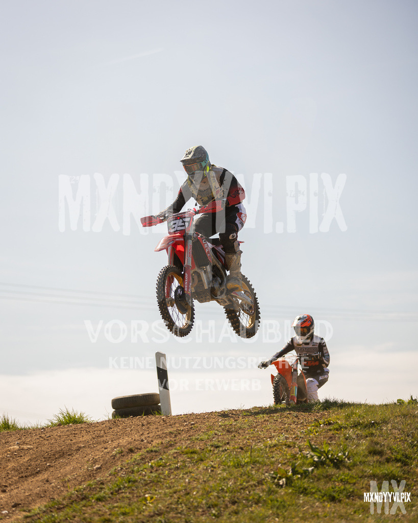 866A3690 | mxndyyvipix