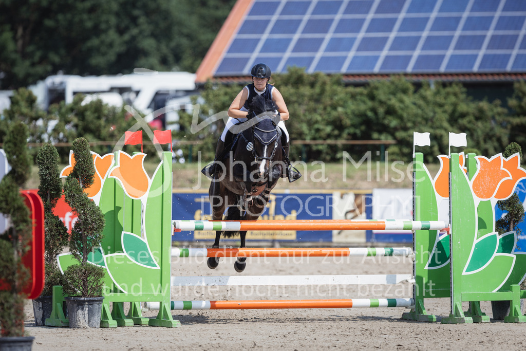 230624_PfSpTa_L-Spr-374 | Deine schönsten Turniermomente als professionelle Fotos! Entdecke hochwertige Pferdesport-Fotografie im Online-Shop. Jetzt Fotos finden & bestellen!