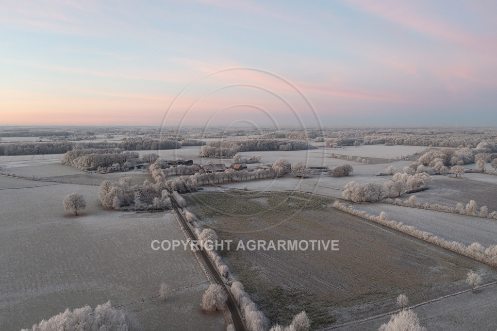20221218-DJI_0009 | Luftbilder einer Winterlandschaft zum Sonnenaufgang - Realisiert mit Pictrs.com