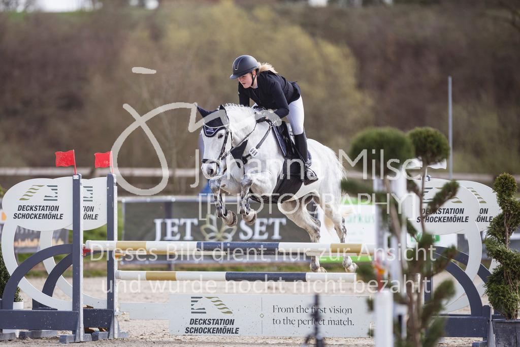 260404_Fruehlingsfest_Stil-A-444 | Deine schönsten Turniermomente als professionelle Fotos! Entdecke hochwertige Pferdesport-Fotografie im Online-Shop. Jetzt Fotos finden & bestellen!