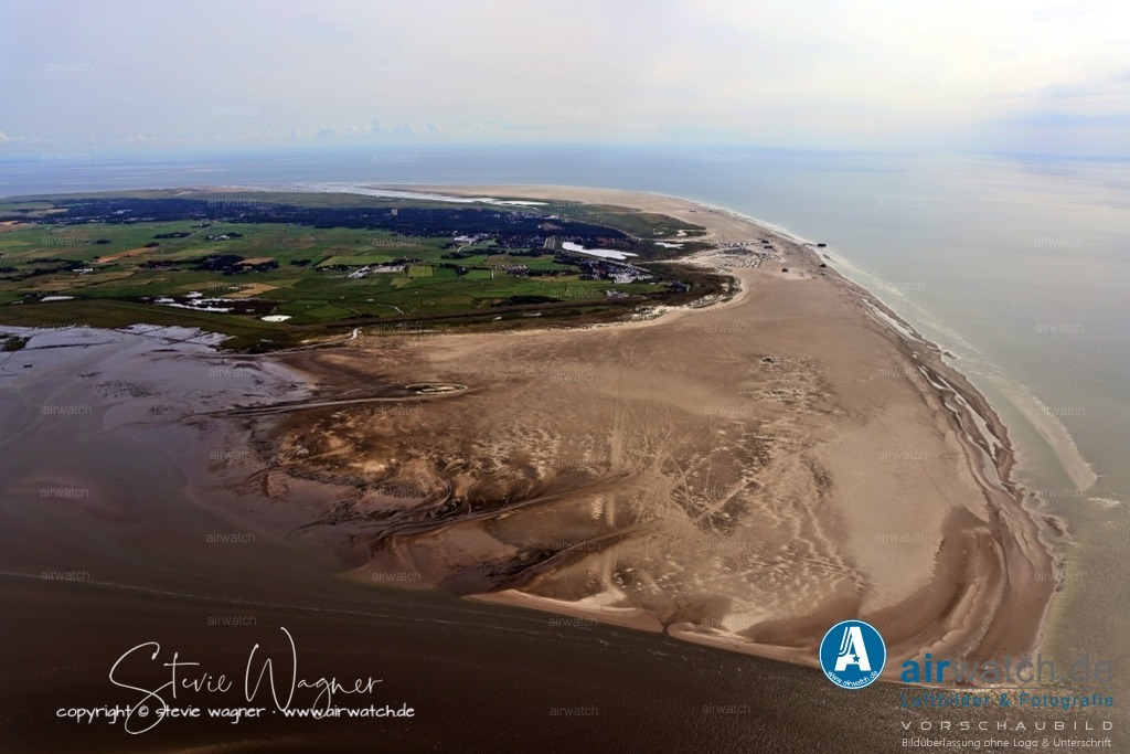 Luftbilder St.Peter-Ording | Sankt Peter-Ording ist eine Gemeinde im Kreis Nordfriesland in Schleswig-Holstein, die sich auf der Halbinsel Eiderstedt befindet und als beliebtes Nordseebad bekannt ist.