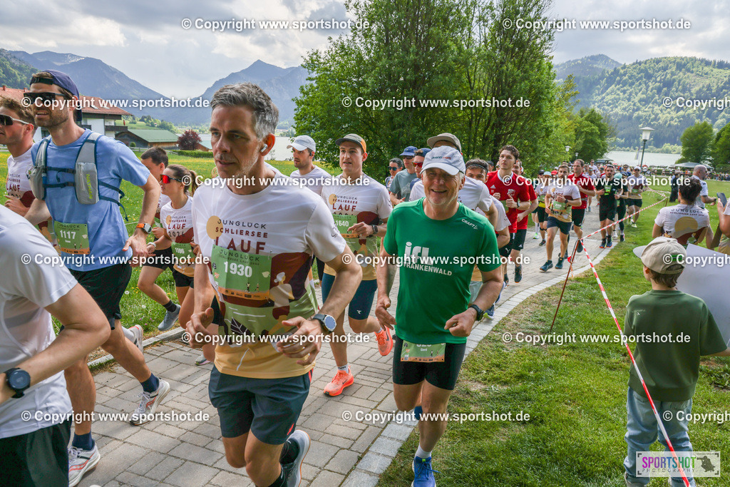 007A7148 | Schliersee Lauf 2026 #flowmotion #schlierseelauf #junglückschlierseelauf #schliersee #halbmarathon @junglueck #sportshot_your_pictrs #yourpictrs #canondeutschland #canonsportphotography