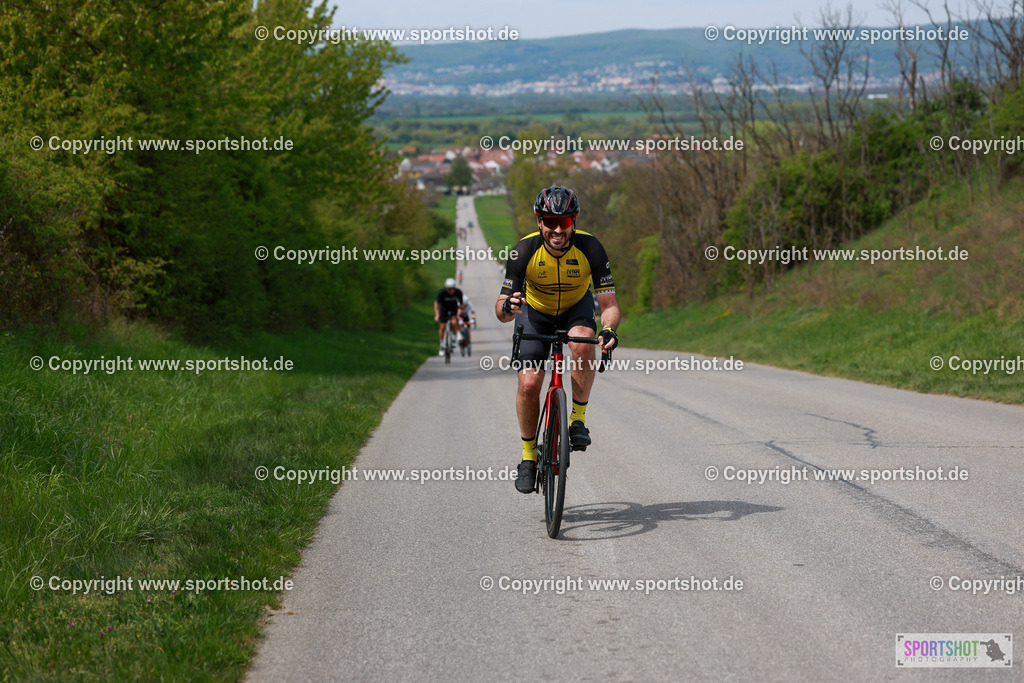 458_AR6_0404 | Neusiedlersee Radmarathon 2026@sportshot_your_pictrs #yourpictures#roadtowm2029 #nrm #neusiedlerseeradmarathon #neusiedlersee #neusiedlerseetourismus #burgenland #mörbisch #nrm26 #burgenlandtourismus #voglundco #poweredbyburgenlandtourismus #radsport #rad #marathon #ucigranfondo #visitburgenland #ucigranfondoworldseries