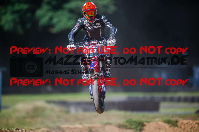 MaZZes_FotoMatrix_220702_4373 | S1