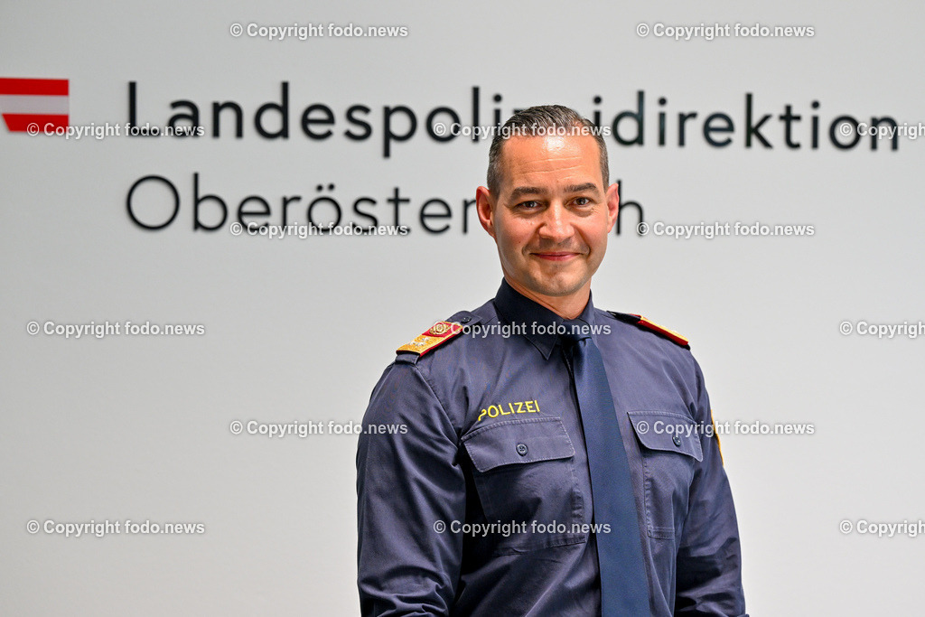 Polizei_ neuer Stadtpolizeikommandant Linz_ 27.06.2024-38 | 27.06.2024, Landespolizeidirektion Oberoesterreich, AUT, Vorstellung des neuen Stadtpolizeikommandanten von Linz, im Bild Michael Hubmann (Oberst, Stv. Stadtpolizeikommandant Linz, Leiter des Einsatzreferats)