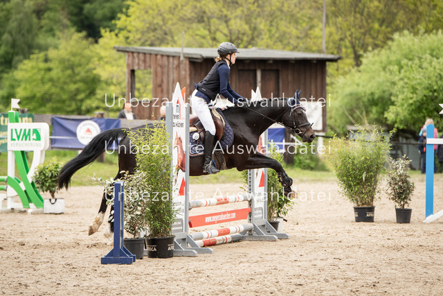 Bad_Meinberg_07476 | saradresslerfotografie - Realisiert mit Pictrs.com