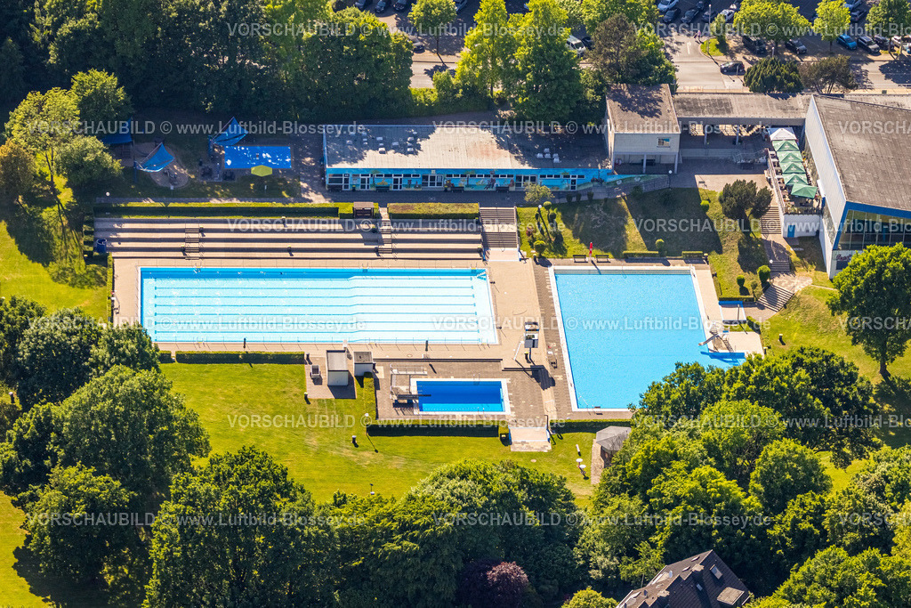 Essen250508944Kettwig | Luftbild, Schwimmzentrum Kombibad Kettwig, Im Teelbruch, Freibad, Kettwig, Essen, Ruhrgebiet, Nordrhein-Westfalen, Deutschland
