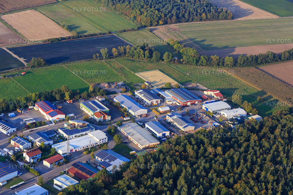 Luftbild: Industriegebiet Am Gäxwald aus Südwesten in Herxheim bei Landau im Bundesland Rheinland-Pfalz in Deutschland. Foto: IMG_073906.jpg vom 03.10.2014 durch Werner Riehm/FLY-FOTO.de