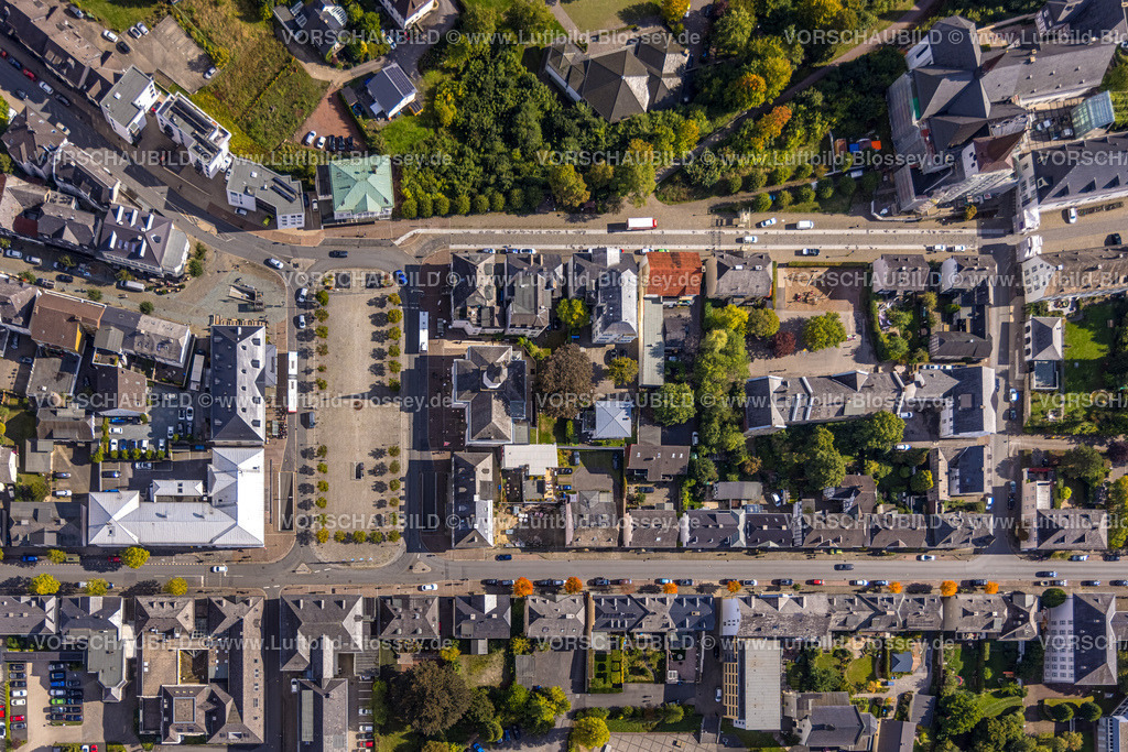 Arnsberg220903498 | Luftbild, Auferstehungskirche am Neumarkt, Altstadt, Arnsberg, Sauerland, Nordrhein-Westfalen, Deutschland