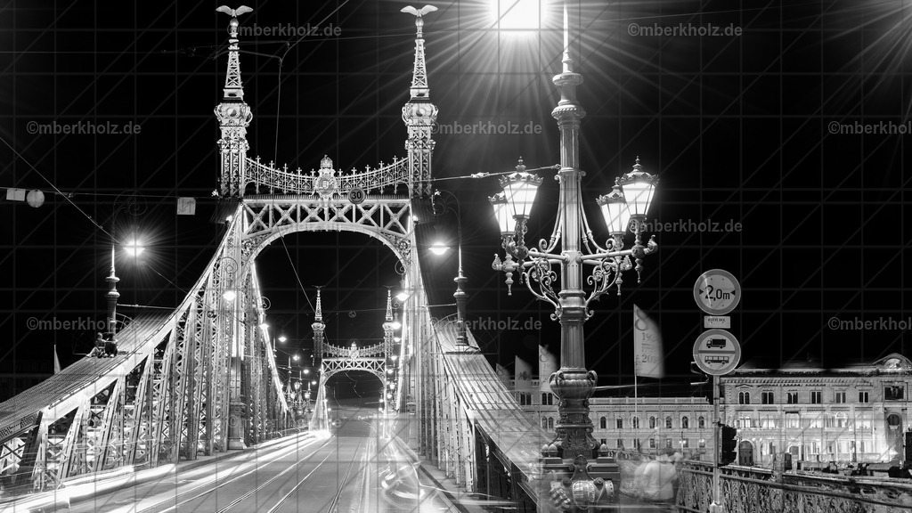 Budapest__22Mitternachtssonne_22_sw | Bildkunst Warnemünde, Fotokunst Warnemünde, Fotostudio Rostock Warnemünde, Technologiecampus, Onlinedruckerei, Fotokunst Warnemünde, Ostseebad Warnemünde 