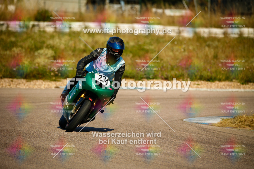 _MOT8820 | Hier findet Ihr Bilder von Touristenfahrten auf der Nürburgring Nordschleife oder von anderen Veranstaltungen die ich besucht habe. Viel Spass beim Durch Schauen 