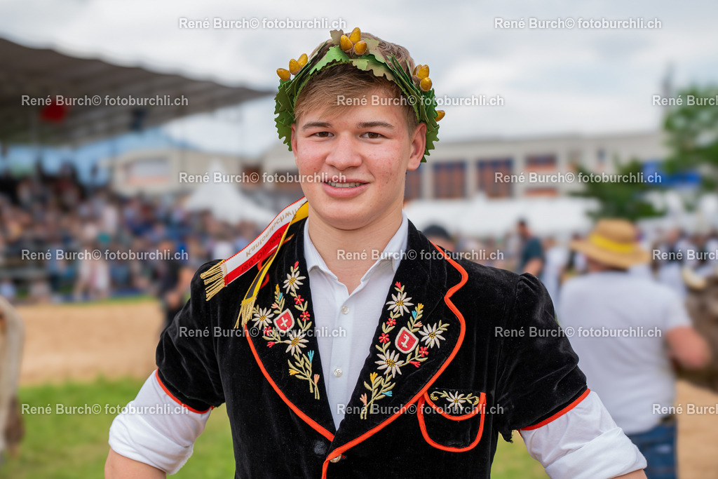 Imfeld David | René Burch leidenschaftlicher Fotograf aus Kerns in Obwalden.  Hier finden sie Sport, Landschaft und Natur Fotografie.
 - Realisiert mit Pictrs.com