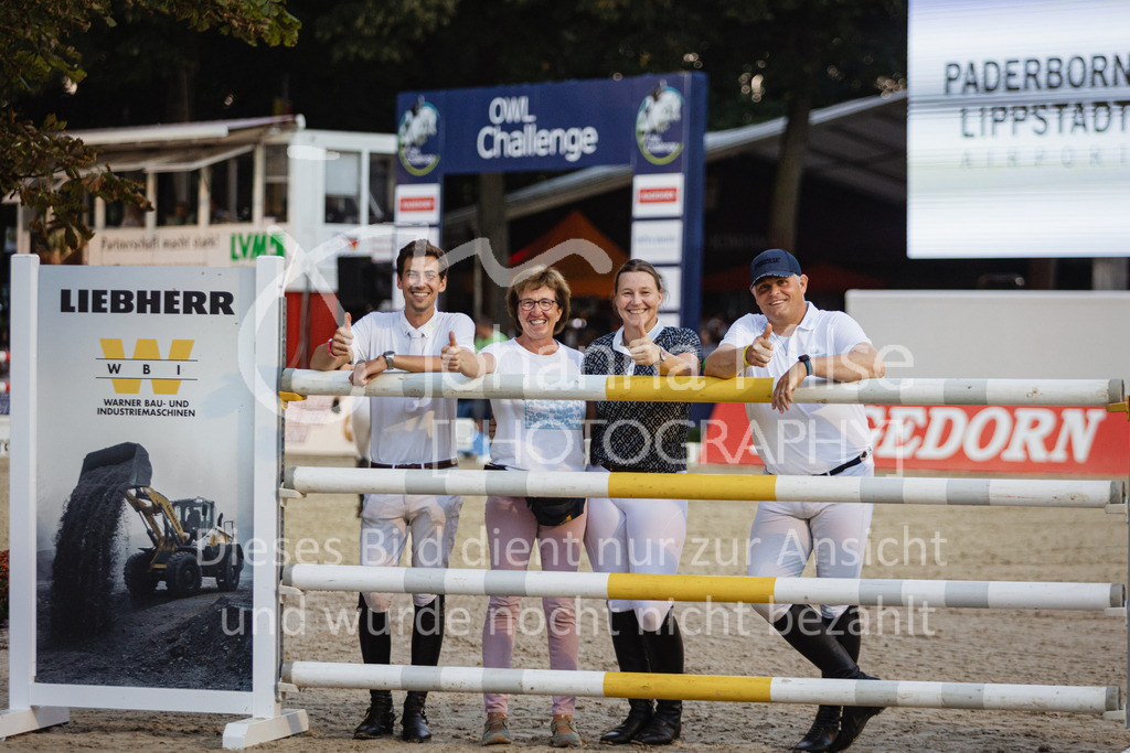 230909_OWLCh_TeamTrophy-712 | Deine schönsten Turniermomente als professionelle Fotos! Entdecke hochwertige Pferdesport-Fotografie im Online-Shop. Jetzt Fotos finden & bestellen!