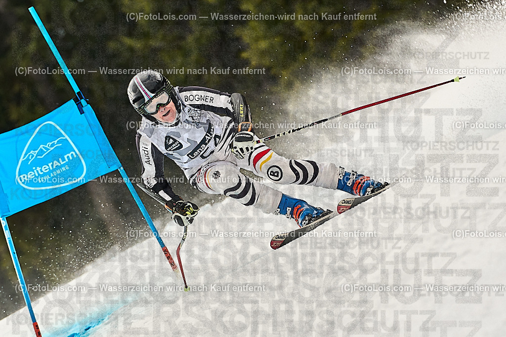 _WWO4002_MASTERS-WM_Reiteralm_CD-SG_NEUBERT Claudia | FISWORLD CHAMPIONSHIPSMASTERS ALPINE SKIING, 23. – 28. MÄRZ 2026 - REITERALM | STMK | AUT.   Veranstaltet vom Masters-Referat des Deutschen Skiverbandes (DSV). Durchführende Organisation: WSV Pichl-Reiteralm, unterstütutzt von den Bergbahnen REITERALM bei Schladming und SKI AUSTRIA.                            Disziplinen:  Super-G, GiantSlalom, Slalom.                                                 Kategorien:  A (Herrn 30-59 Jahre), B (Herrn ab 60 Jahre), C (Damen 30-59 Jahre), D (Damen ab 60 Jahre).                Rennstrecken:   Gasselhöhe und Muldenliftpiste auf der Reiteralm.