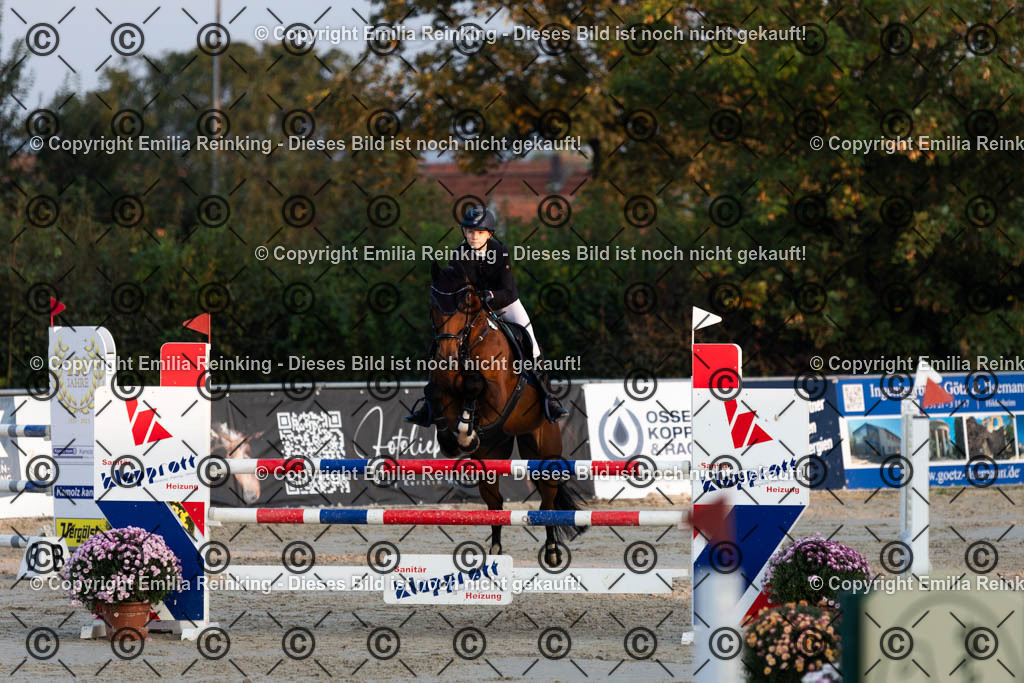 CL5A5531 | Emilia Reinking Fotografie - Realisiert mit Pictrs.com