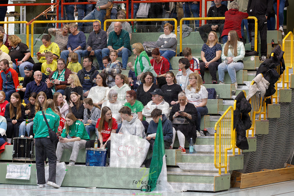 Hessenmeisterschaft wJC - Finale; HSG Kleenheim - HSG Weiterstadt/ Braunsh.Worf. | Hessenmeisterschaft wJC - Finale; HSG Kleenheim - HSG Weiterstadt/ Braunsh.Worf. am 22.03.2025 in Biedenkopf (Sporthalle Lahntalschule)Photo © 2025 - Jörg Heinrich - Realisiert mit Pictrs.com